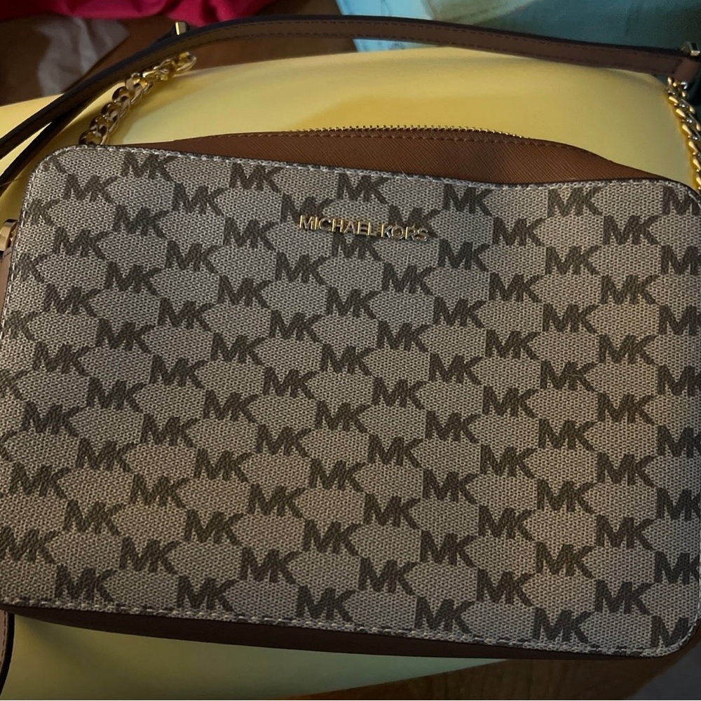 Michael Kors purse